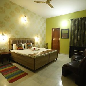 Karta-Purakh An Ayurvedic Stay